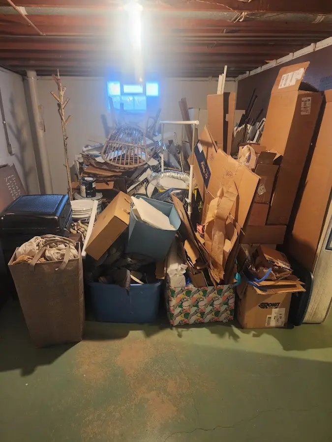 Roll-off dumpster container at job site for 8 Yard Dumpster Rental in Del Mar